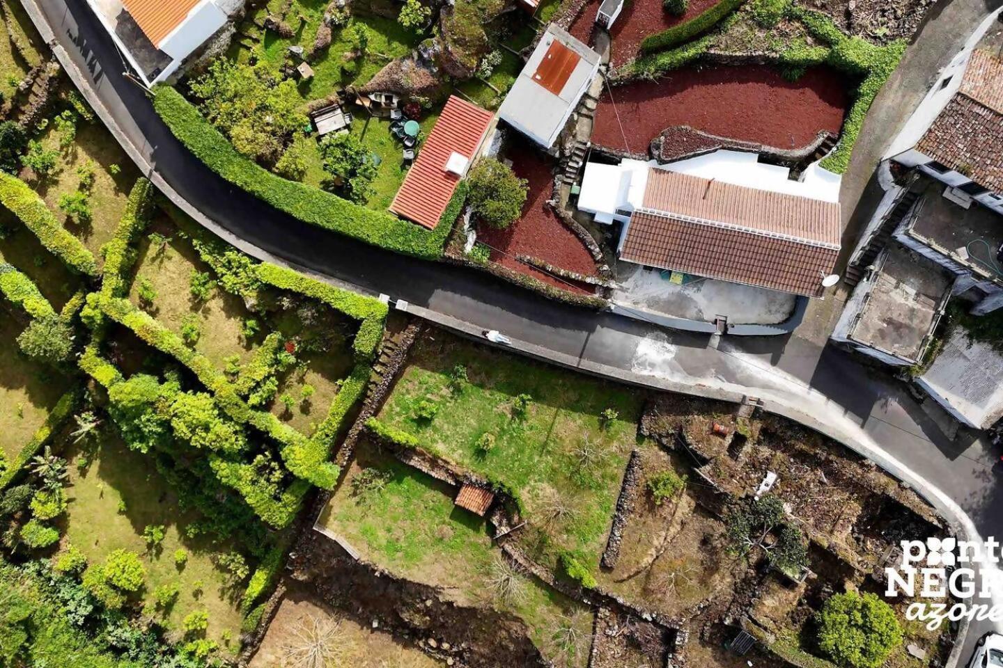 Charming Country House By Ponta Negra Azores Altares Luaran gambar